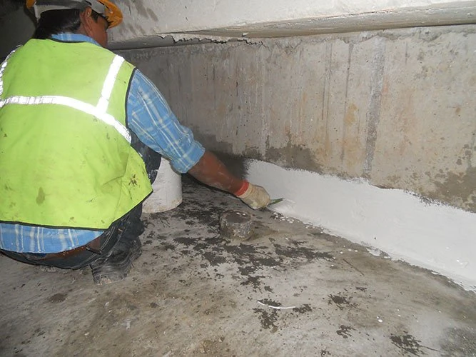 On-site flooring, coating and waterproofing execution by our delivery teams.