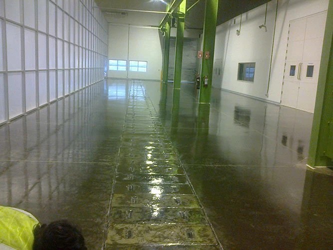 On-site flooring, coating and waterproofing execution by our delivery teams.