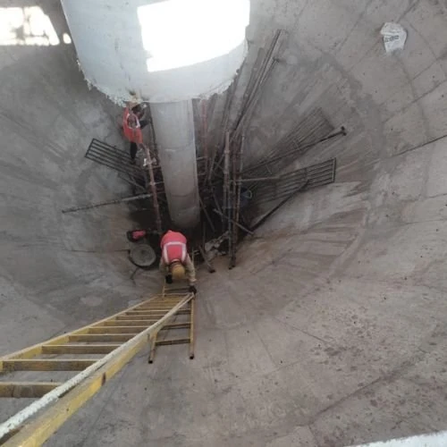 On-site flooring, coating and waterproofing execution by our delivery teams.